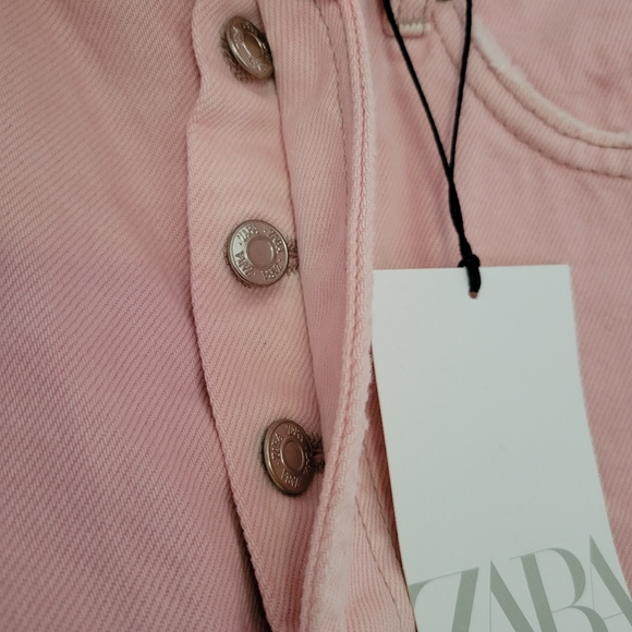 NEW Zara Pink Jean Hi Rise Shorts Fly Button Size 2 - Picture 5 of 8
